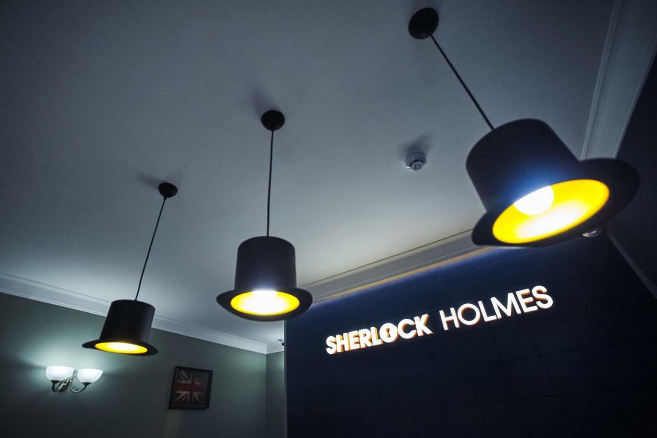Sherlock Holmes Boutique Hotel Lviv Exteriör bild